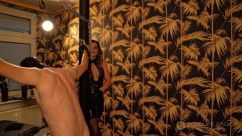 Sado Ladies - Mistress Mariella Heylon - Punishment In The Golden Room [FullHD 1920P]