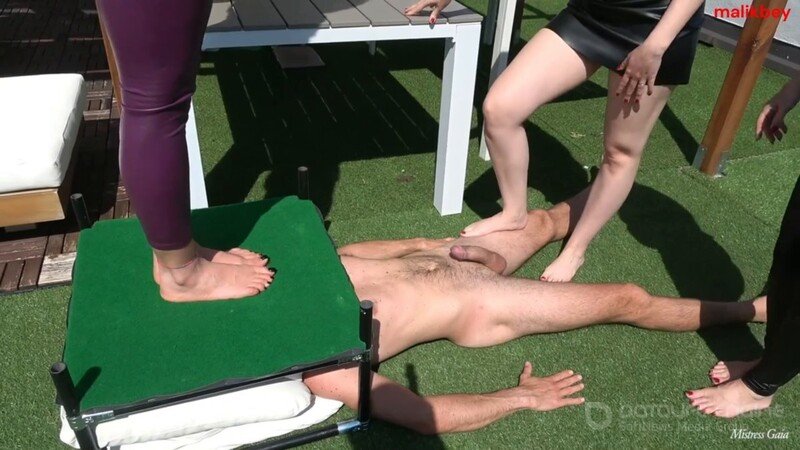 Mistress Gaia - STOMPING A WORM [FullHD 1920P]