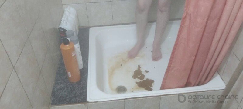 RavenHearth666 – Stepping and squashing poop with my feet [HD 1600P]