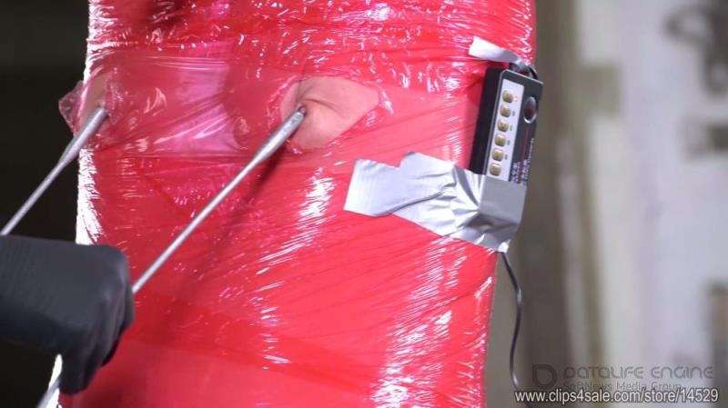 Femdom Clips By Bizarrboy - Mistess Iside - Nipple Punishmen In Clingfilm [4K 2160P]