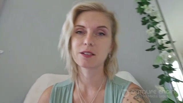 Lexi Snow - Boss Shrinks Her New Personal Assistant [SD 360P]