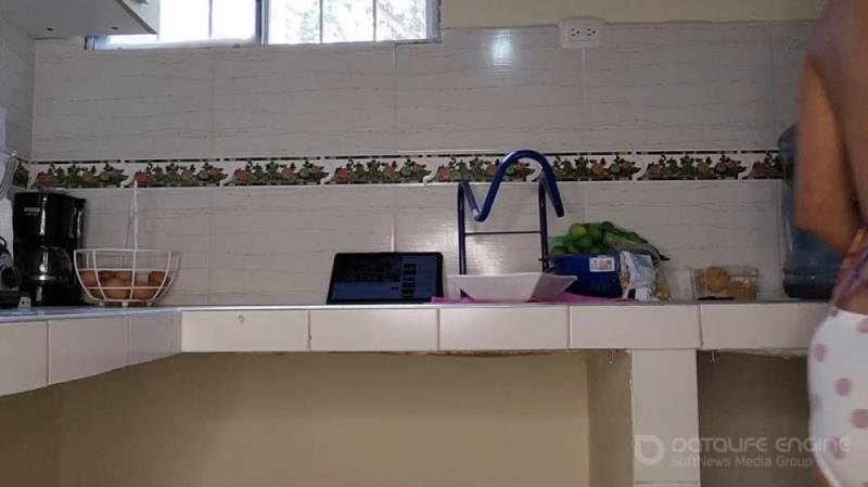 lauracoliin – Would you like to eat with me? [HD 1280P]