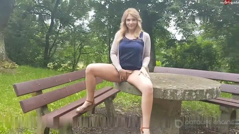 TatjanaYoung - Mein erstes mal NS - Pissen in der Natur [HD 720P]