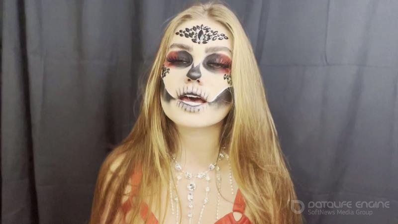 Goddess Roxy - Locktober Week 4 [FullHD]