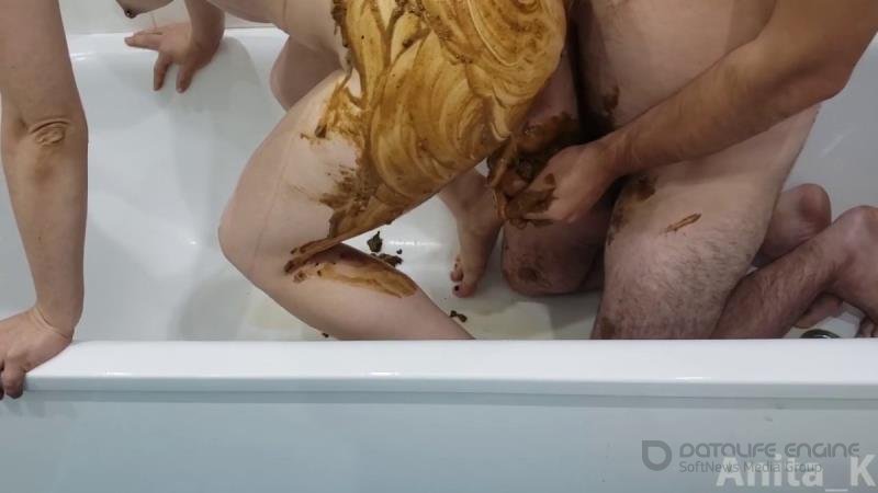 Anita_K – Shitting on each other & smearing [HD]