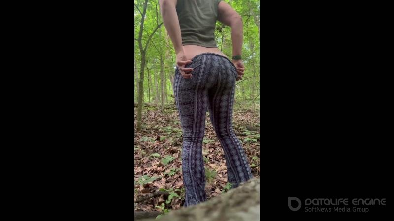AvanelleJules - Nature Walk Twerk and Tease [FullHD]
