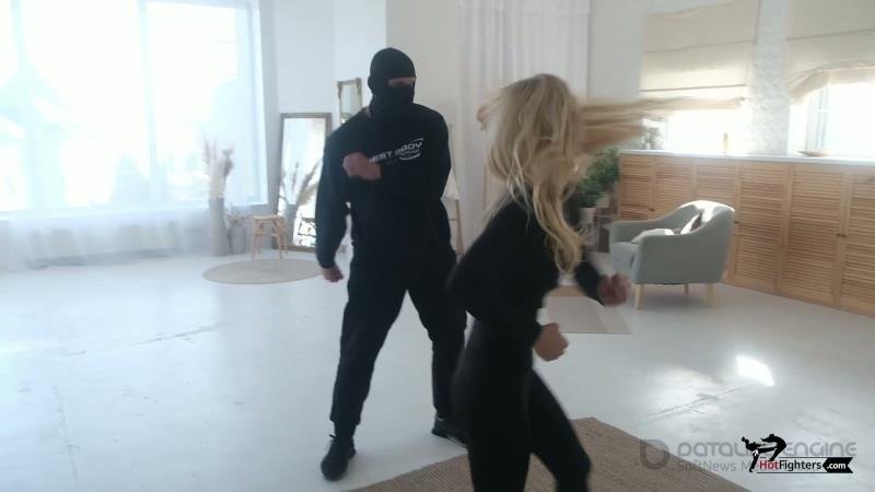 Mixfights - Michelle vs The Hero [FullHD]