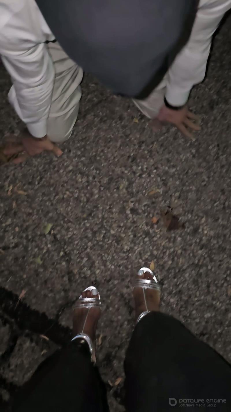 Ballbusting Bianca - Dominabianca - Sales Simp Cash Meet [FullHD]