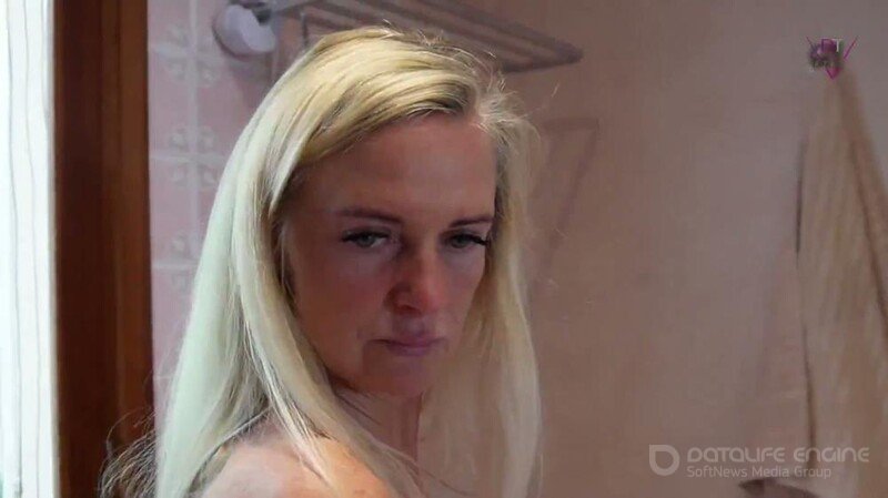 Dirty-Tina - Geile Doppel Piss Action [FullHD]