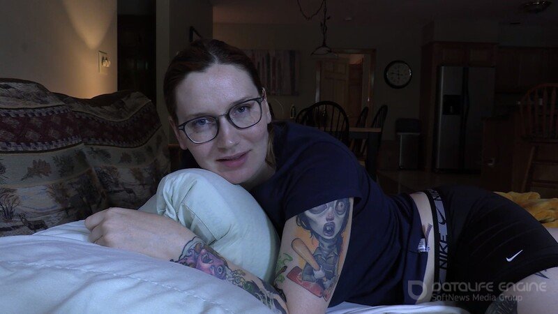 Bettie Bondage - Husband's Big Dick Friend Dicks Wife 4K [FullHD]