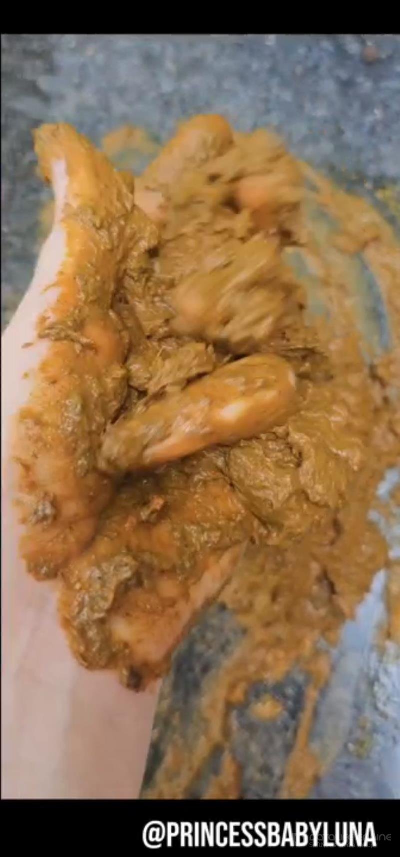 PrincessBabyLuna – Pooping Outside and Playing With It [SD]