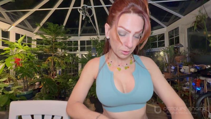 TrophyWifeNat - Cooking with Nat [FullHD]