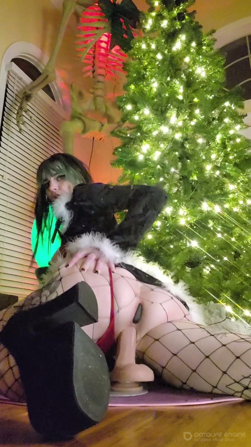 Prettyinpunk92 - Nice List [FullHD]