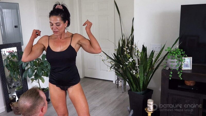 World Goddess: Fem Flexxing And Oral Slut Gets Face Fucked !! - Custom Clip [FullHD]