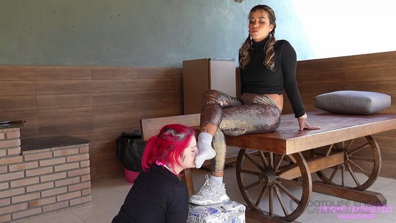 Licking Latinas Feet: Lolah Vibe - Today I'Ll Even Reward You! [FullHD]