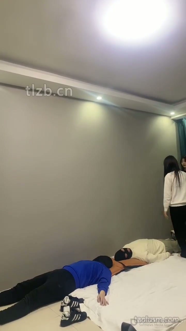 Chinese Girls Femdom 5 [HD]