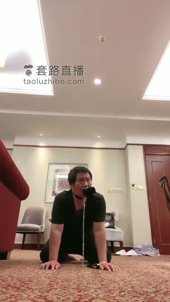 Discipline Play Slave with Amateur Sister Head Kick [HD]