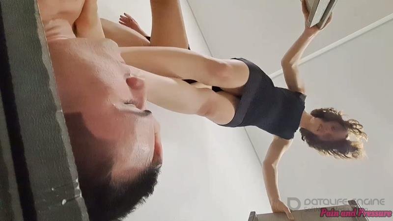 Pain And Pressure - 52 Anya And Beatriz Extreme Face Crushing Full Clip [FullHD]