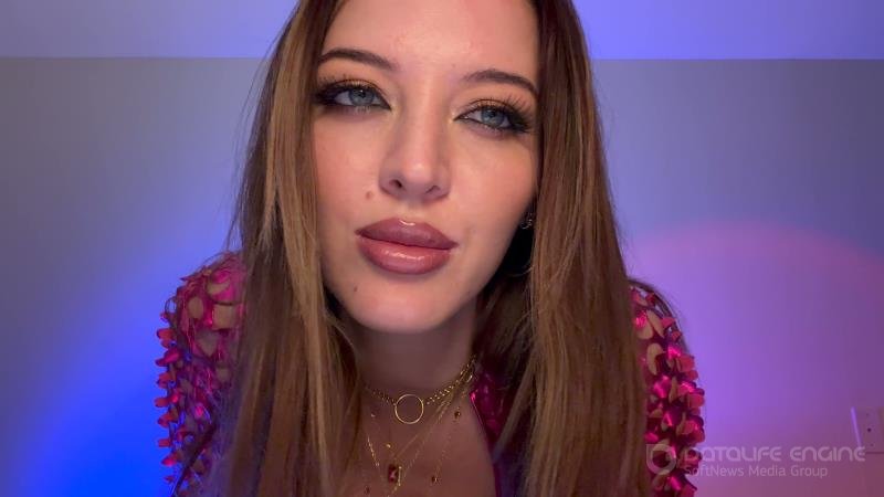 Crystal Knight - Hopelessly Devoted to Me [4K]