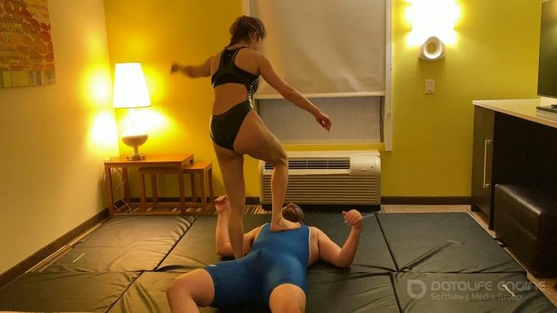 Herculess Domain - A Session With Sassy Kae [FullHD]