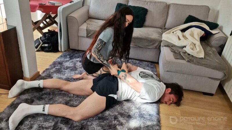 Liricaa Lamat: Malice Smothers Speakuss [FullHD]