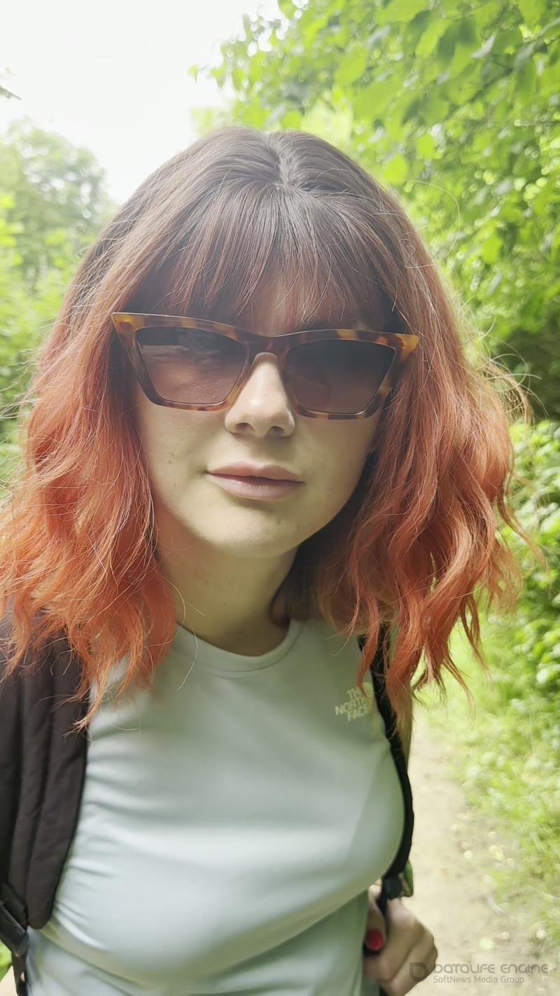 Yourhikerbabe - Crazy Girlfriend Chops Your Penis Off And Chucks It In River [FullHD]