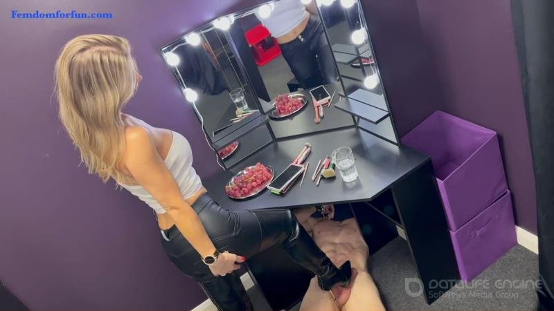 Femdom For Fun - Mistress Vixen - Accidental Cumshot and Post Orgasm Torment [FullHD]