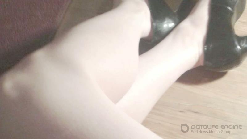 CurvyElvishGirl - AUDIO beat your cock with heels sensual [HD]