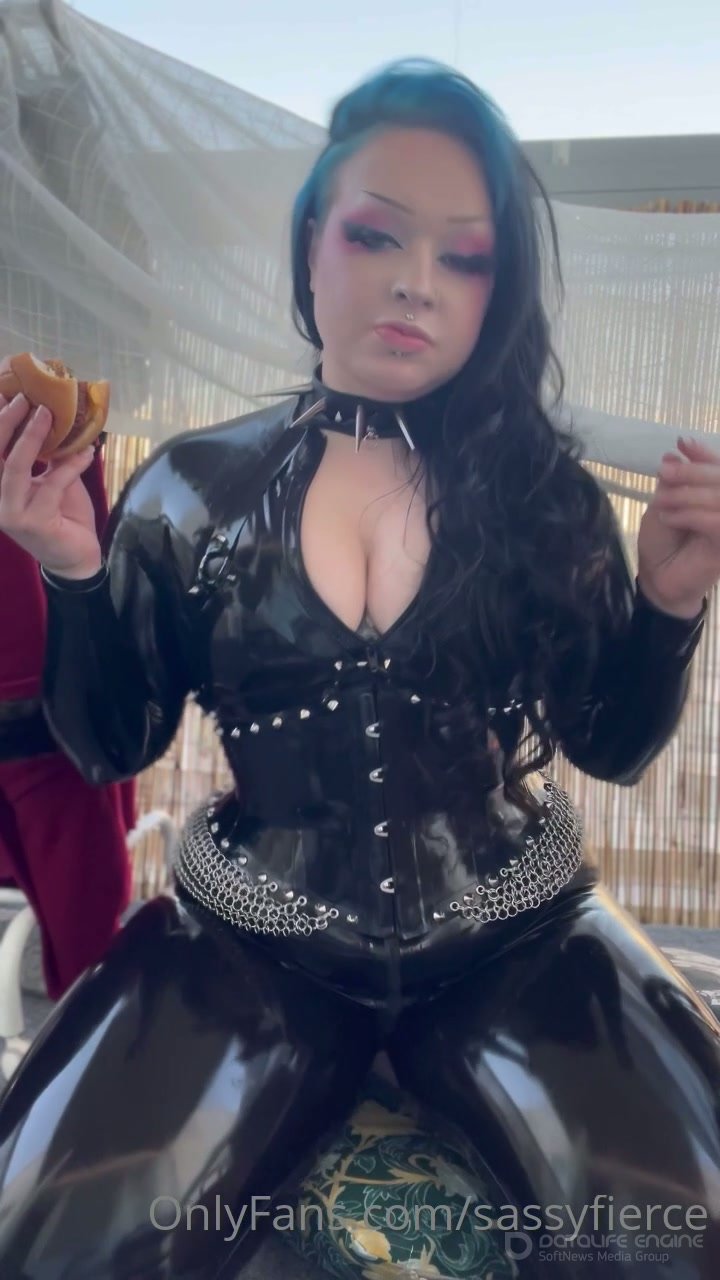 Nova The Nerd - Latex Catsuit Mugbang Chat And Corset Try On [HD]