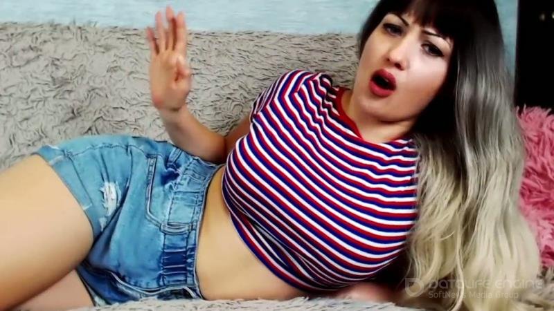 JuliaCrown - Virginity Humiliation [HD]