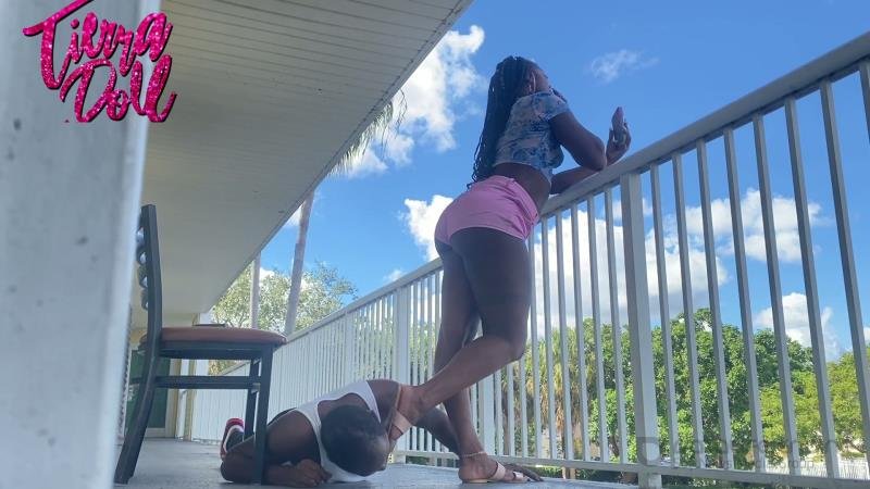 Tierra Doll - Queen Veiny Feet - Clean My Sandals For Me [FullHD]