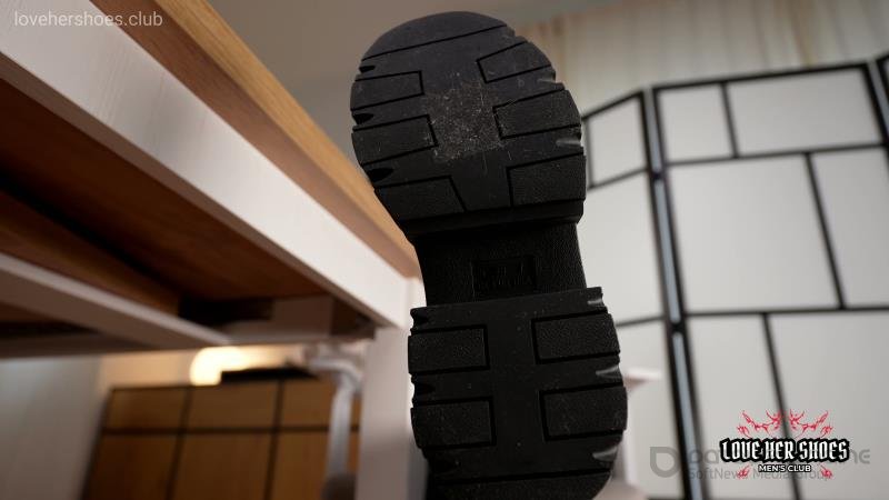 LoveHerShoes - Office Temptation - Leather Pants Black Boots Power Play And Bootjob [4K]