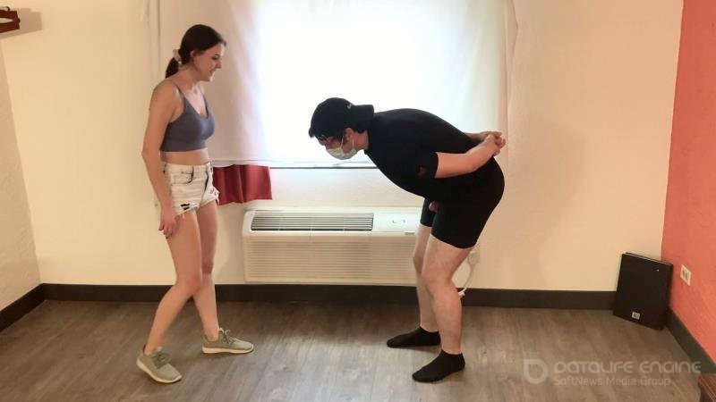 ONLYBALLKICKING - Catty Long Legs [FullHD]