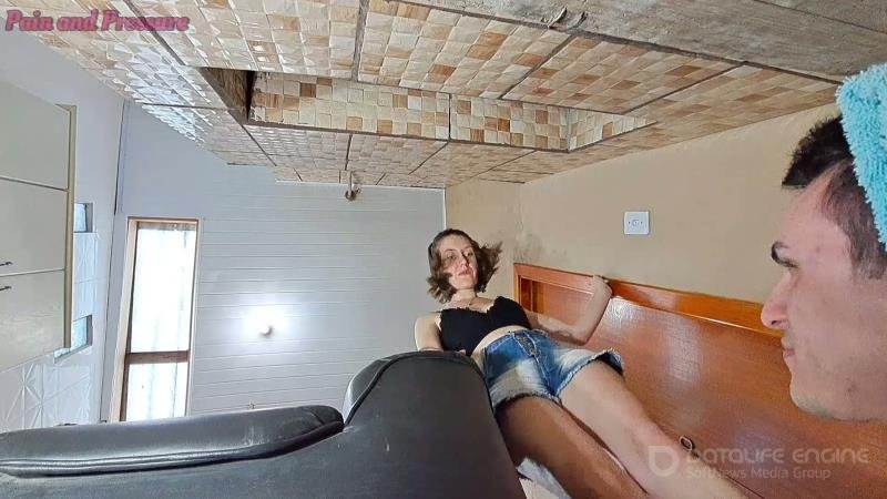 Pain And Pressure - 37 Beatriz Extreme Face Trampling POV Custom Clip [FullHD]