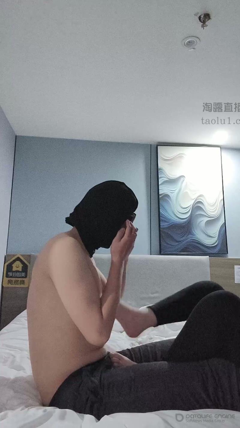 Taolusm - Zhaozhaos - Dirty Cotton Socks Crotch Deodorizing, Breast Abuse, Deep Throat, Slapping [FullHD]