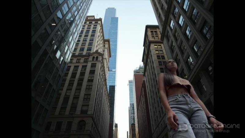 Rise of the Giantess - Giant Women Destroy Earth 1080 (Enola and Gabriela and Andrea and more) [FullHD]