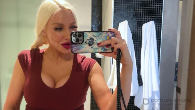 tarababcock - MY SECRET HOTEL ROOM MASTURBATION [FullHD]