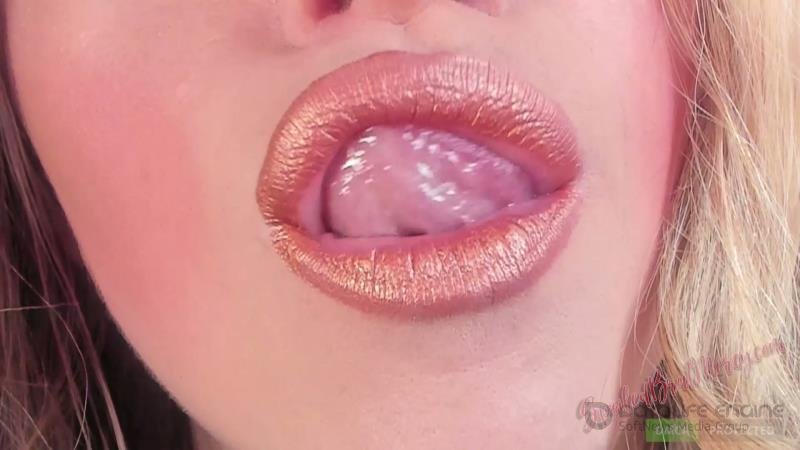 Petite Mercy - Metallic Copper Lipstick Application [FullHD]