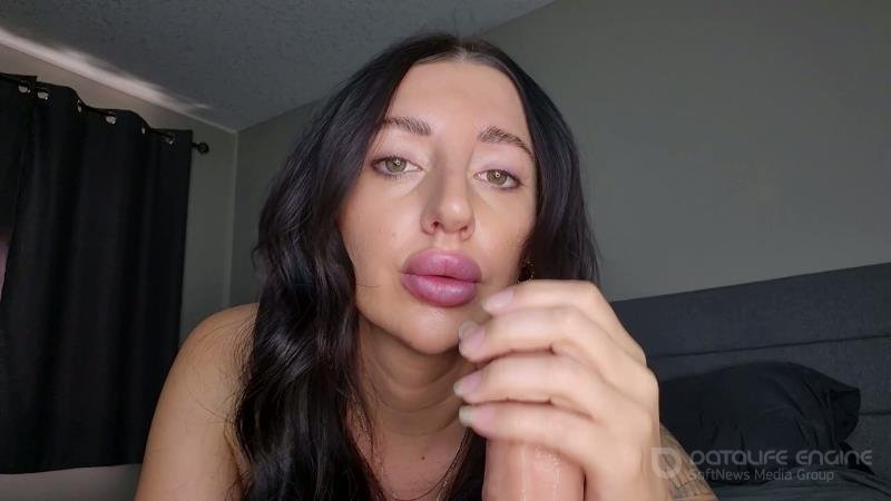 Tattooed Temptress - Bimbofication With Every Stroke [FullHD]