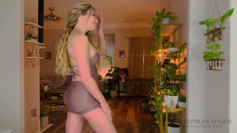 Kerri King's Naughty Pleasures - No More Pussy by Kerri King [4K]