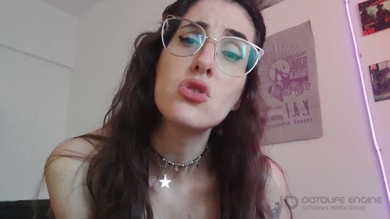 Mistress Maxima - Exposed by your highschool bully [FullHD]