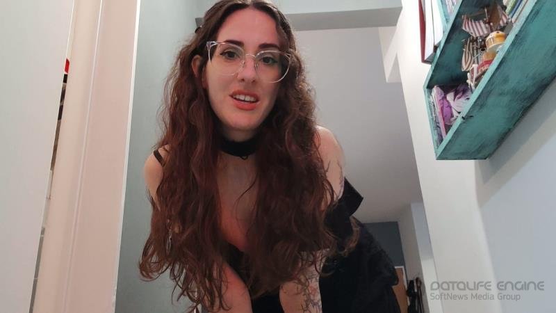 Mistress Maxima - I need you locked all month [FullHD]