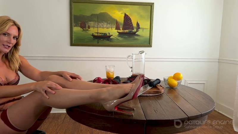 mona wales - Femdom Takes you for a test drive [FullHD]