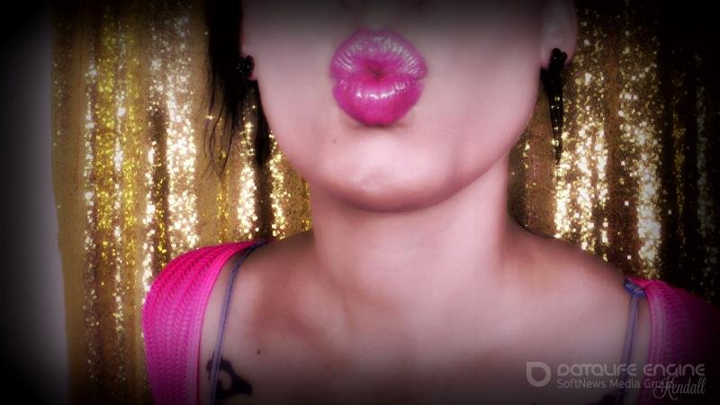 Kendall Olsen - Cupids Bow Kisses [FullHD]