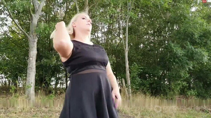 JessiBliss - So weit habe ich noch nie gepisst [FullHD]