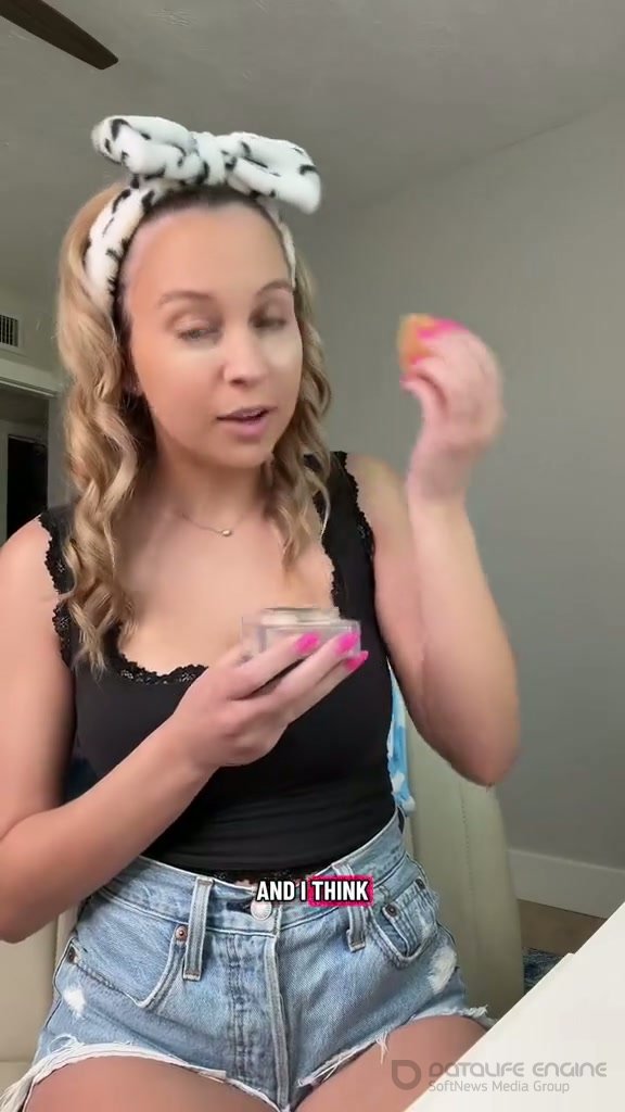 tiffstreatsxoxo - GRWM for a collab [SD]