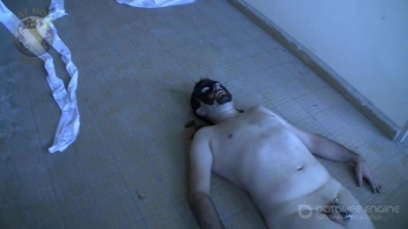 Slave Face Smeared By Shit Hd 720P [HD]