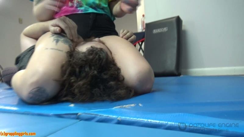 Grappling Girls In Action - Ggsayplease [FullHD]