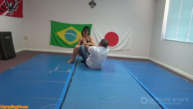 Grappling Girls In Action - Ggstepdaughterwrestles2 [FullHD]