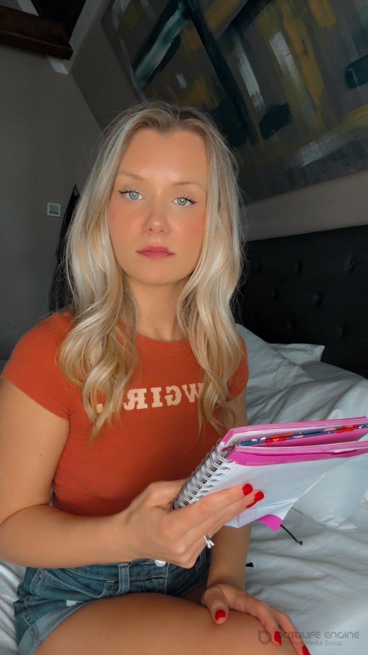 TaylorXclusive - Starting your Sissy Journey [HD]